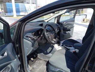 Ford C-Max 2011 TDCi MPV-thumb-6