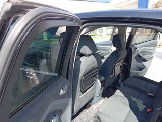 Ford C-Max 2011 TDCi MPV-thumb-7
