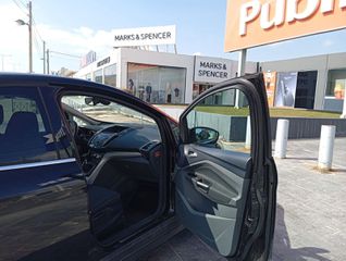 Ford C-Max 2011 TDCi MPV-thumb-9