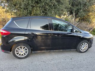 Ford C-Max 2011 TDCi MPV-thumb-12