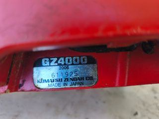 Komatsu GZ4000-thumb-2