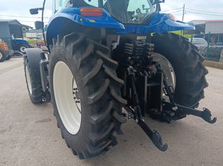 Τρακτέρ New Holland 2007 TS125A-thumb-13