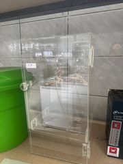 INOXWEB 2027-ΒΙΤΡΙΝΑ ΕΠΙΔΕΙΞΗΣ ΠΡΟΙΟΝΤΩΝ PLEXI GLASS 24X17X48