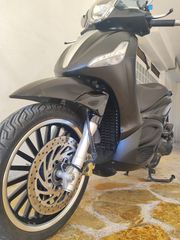 Piaggio Beverly 300 2018 Police-thumb-3