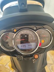Piaggio Beverly 300 2018 Police-thumb-5