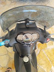 Piaggio Beverly 300 2018 Police-thumb-6