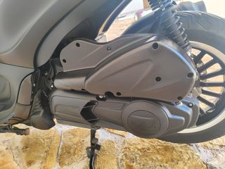 Piaggio Beverly 300 2018 Police-thumb-14
