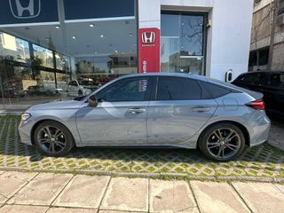 Honda Civic 2026 HYBRID sport-thumb-1
