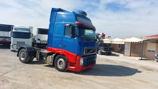 Volvo 2006 FH-thumb-3