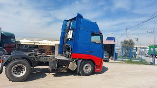 Volvo 2006 FH-thumb-4