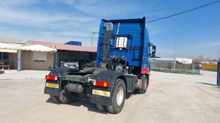 Volvo 2006 FH-thumb-5