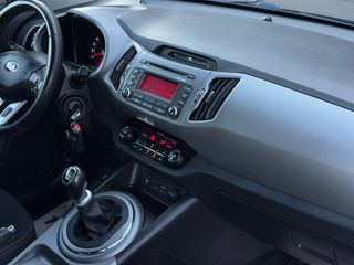 Kia Sportage 2015 ΜΕ CLIMA-6ΤΑΧΥΤΟ-PARKTRONIC-thumb-25