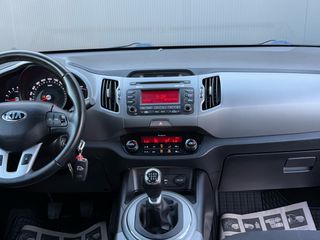 Kia Sportage 2015 ΜΕ CLIMA-6ΤΑΧΥΤΟ-PARKTRONIC-thumb-26