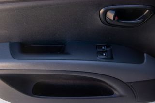 Hyundai i 10 2012 1.1 A/C,ΗΛΕΚΤΡΙΚΑ ΠΑΡΑΘΥΡΑ++-thumb-11