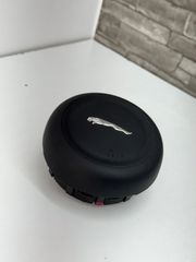 Jaguar F-pace αεροσακο-thumb-1