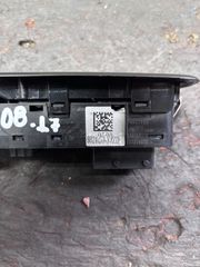 peugeot 208 2012-2019-thumb-3