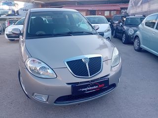 Lancia Ypsilon 2009-thumb-5