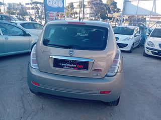 Lancia Ypsilon 2009-thumb-9