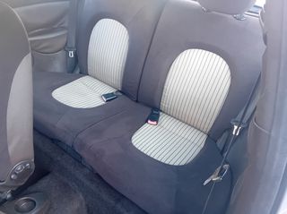 Lancia Ypsilon 2009-thumb-15