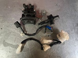 YAMAHA NMAX 125 155 21-24' Ανταλλακτικά Kλειδαριάς