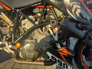 KTM 990 Super Duke 2012 Facelift-thumb-1