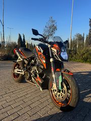 KTM 990 Super Duke 2012 Facelift-thumb-3
