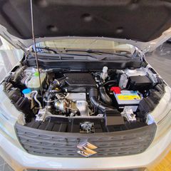 Suzuki Vitara 2022 GL 22 MH P MT 129-thumb-2