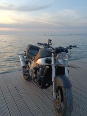 Suzuki GSX-R 750 2000 SRAD 750-thumb-4
