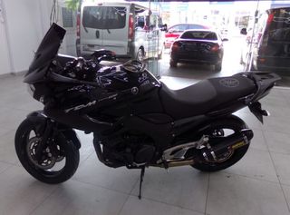 Yamaha TDM 900 2009-thumb-2