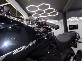 Yamaha TDM 900 2009-thumb-8