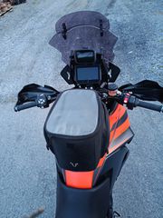 KTM 1290 Super Adventure 2020 S-thumb-18
