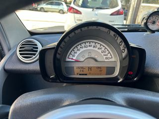 Smart ForTwo 2010 1.0 MHD 71HP-thumb-12