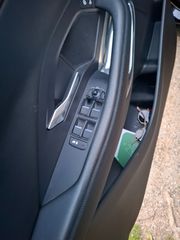 Jaguar E-Pace 2020-thumb-18