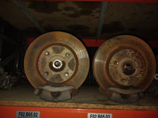 Ακραξόνια εμπρος με ABS MITSUBISHI CARISMA 1996 - 2005