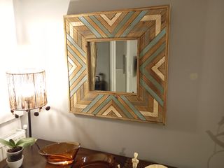 Ξύλινος καθρέπτης