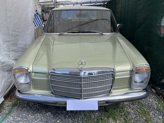Mercedes-Benz 200 1975 W115
