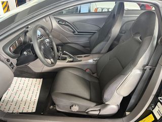 Toyota Celica 2000-thumb-10