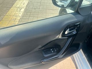 Φορτηγό Έως 7.5τ Peugeot 2015 208 VAN 1.4 68HP DIESEL-thumb-12