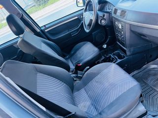 Opel Meriva 2005-thumb-19