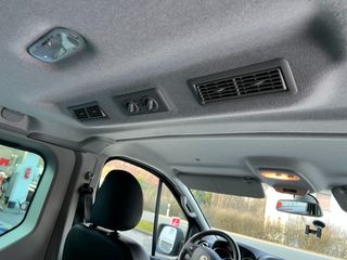 Opel Vivaro 2018 L2H1 BI-TURBO 145HP-thumb-9