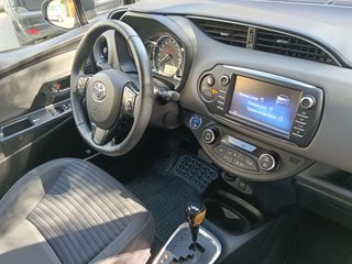 Toyota Yaris 2019 HYBRID AUTOMATIC NAVI ΤΙΜΗ ΕΥΚΑΙΡΙΑΣ-thumb-6