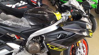 Aprilia RS 660 2026 ΕΤΟΙΜΟΠΑΡΑΔΟΤΟ ATOKH ΧΡΗΜΑΤΟΔΟΤΗΣΗ DREAM RIDE GOLD-thumb-2