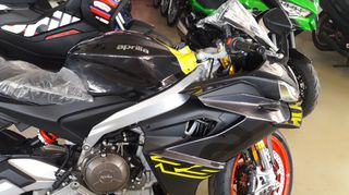 Aprilia RS 660 2026 ΕΤΟΙΜΟΠΑΡΑΔΟΤΟ ATOKH ΧΡΗΜΑΤΟΔΟΤΗΣΗ DREAM RIDE GOLD-thumb-4