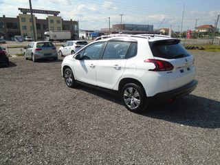 Peugeot 2008 2017 1.5 BLUEHDI 100 ALLURE-thumb-9