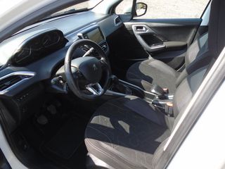 Peugeot 2008 2017 1.5 BLUEHDI 100 ALLURE-thumb-11