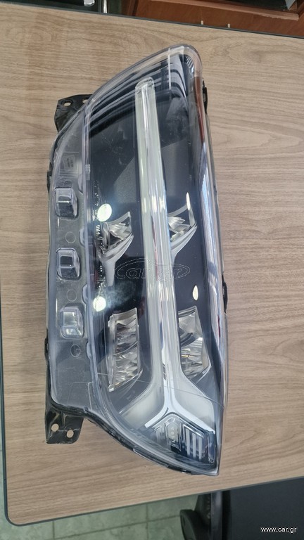 ΦΑΝΑΡΙ ΕΜΠΡΟΣ ΑΡΙΣΤΕΡΟ ΓΝΗΣΙΟ 31655989 volvo xc40