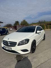 Mercedes-Benz A 180 2013 URBAN DIESEL