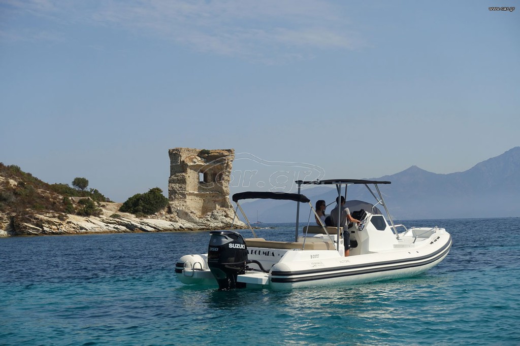 U Fanale Marine 2026 Altore 900 Cabin