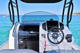 U Fanale Marine 2026 Altore 900 Cabin-thumb-5