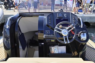 U Fanale Marine 2026 Altore 900 Cabin-thumb-18